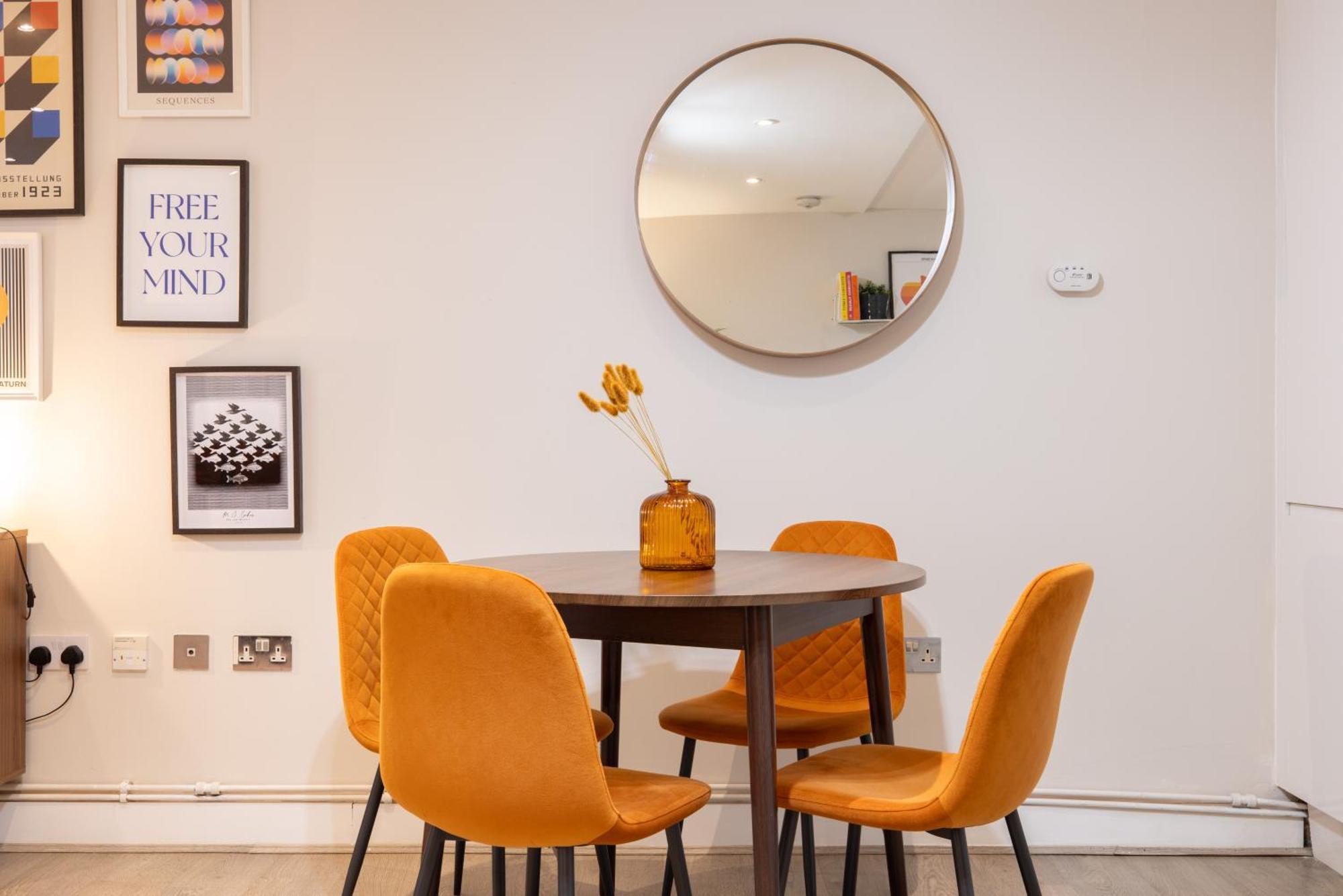 Charming Euston Apartment London Ngoại thất bức ảnh